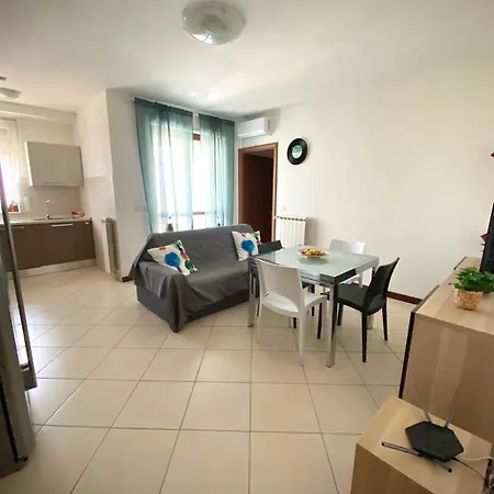 Mediterraneo Mediterraneo Ii O Interi בית הארחה